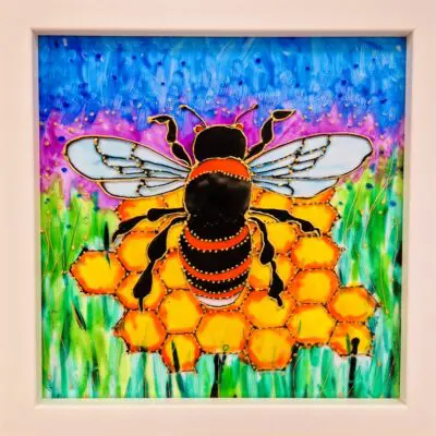 Bumblebee glass art