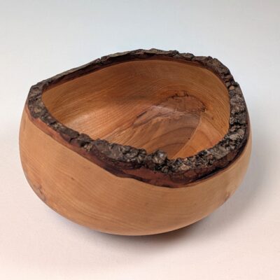 Alder Live Edged Bowl. Ref: IWT.017
